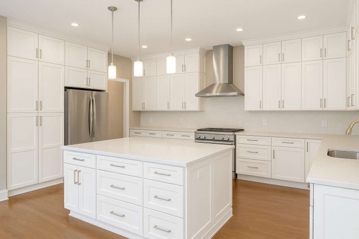 Hampton White